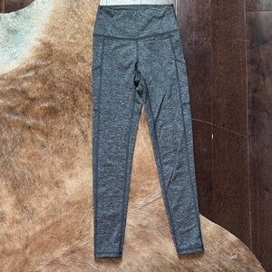 Gray Aeria Active Leggings